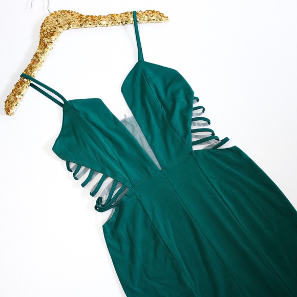 Green Sleeveless Mesh Details Fishtail Long Dress - Picture 6 of 8